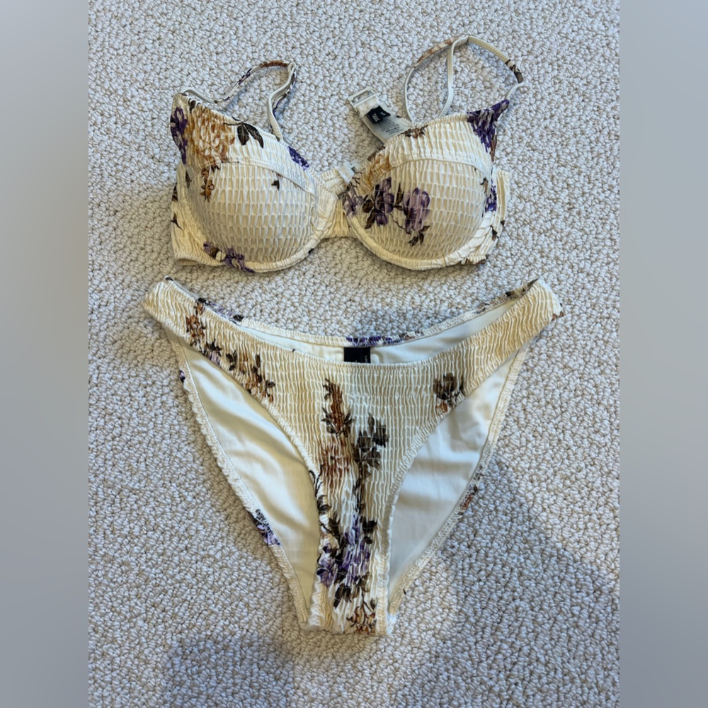 Triangl off white floral bikini size small top/ size large bottoms